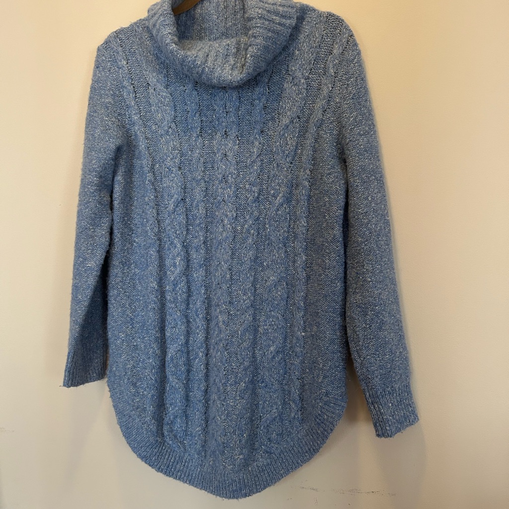 Rw&Co. Blue Turtleneck Sweater With Cable Knit Design